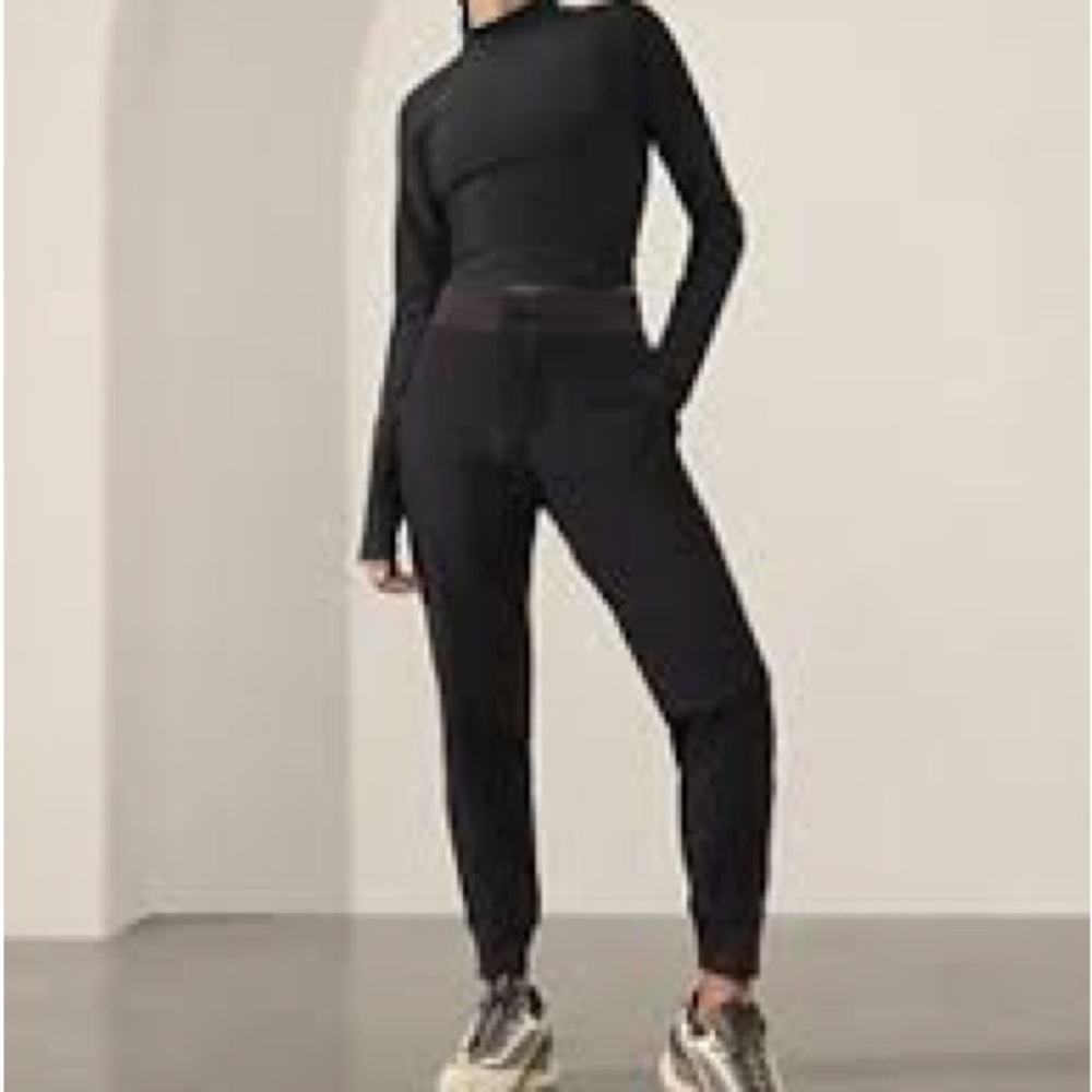 Athleta Headlands joggers size 6p